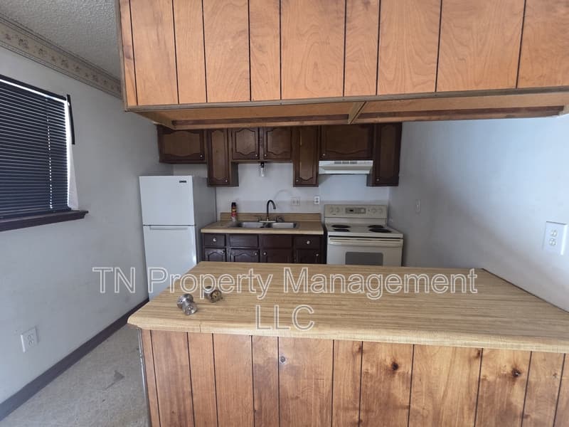 Lafayette Condo: 205 Rue Royale - D