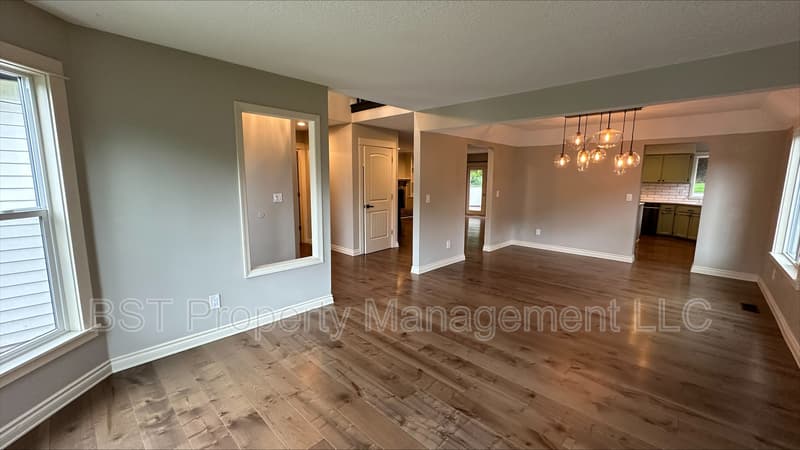 West Linn House: 25130 Rancho Lobo Court