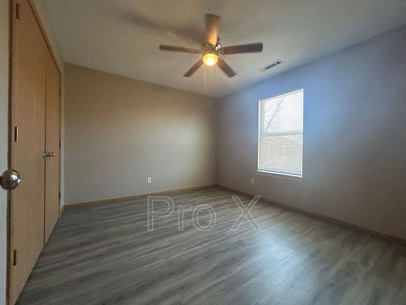 Springdale House: 316 Erin Place