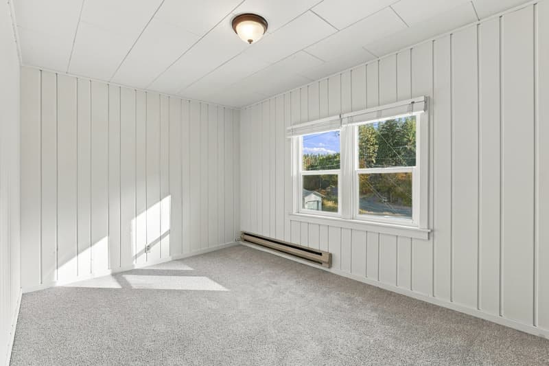 Coeur d Alene House: 2321  East French Gulch Road - B