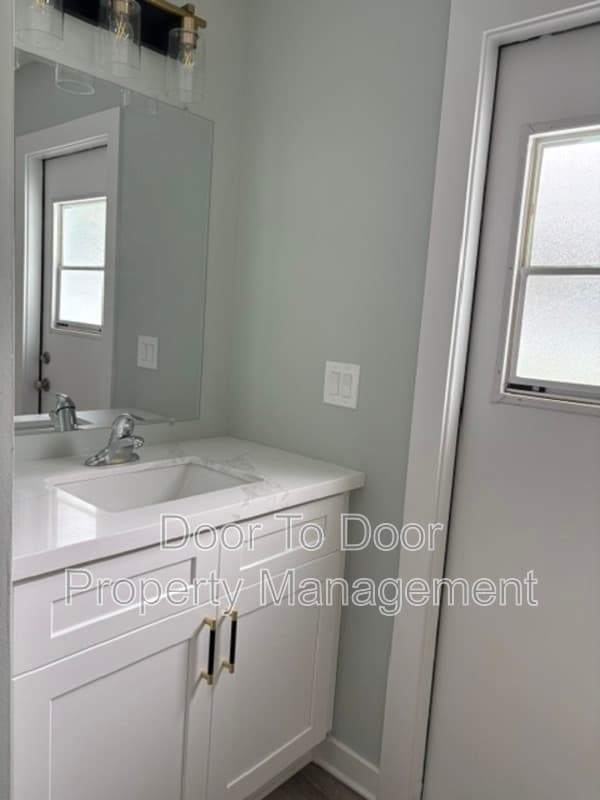 Fort Myers House: 15579 Spring Line Lane