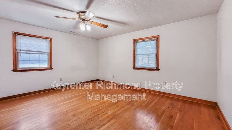 Mechanicsville House: 8155 Bell Creek Road