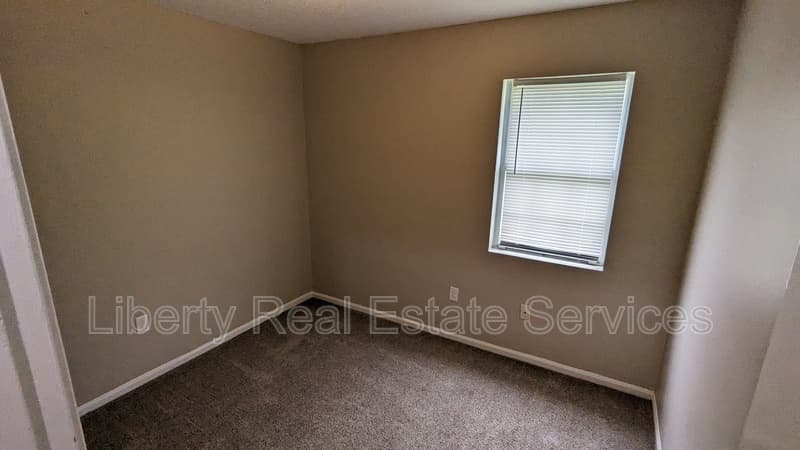 Hinesville Condo: 1100 Pineland Ave