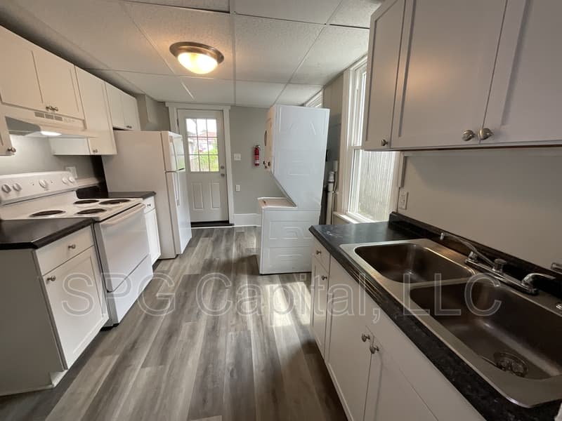 York House: 215 Fulton Street