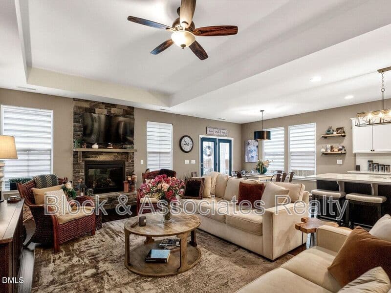 Youngsville House: 405 Hickory Run Lane