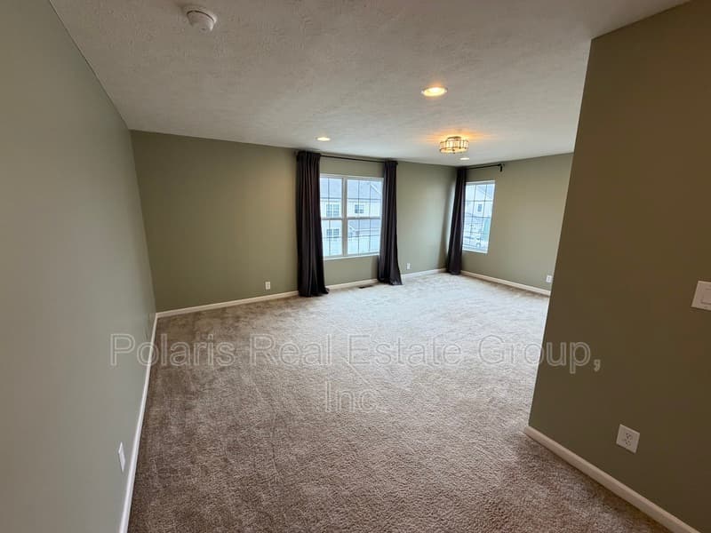 Fishers Condo: 13535 Molique Blvd