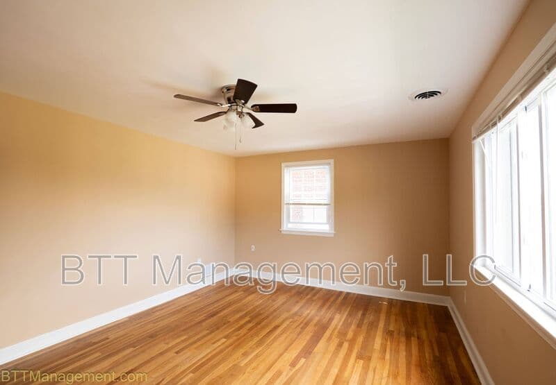 Silver Spring Condo: 8805 Plymouth St - 4