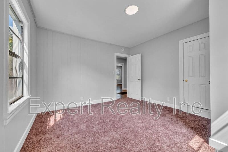 BIRMINGHAM House: 4807 TERRACE M