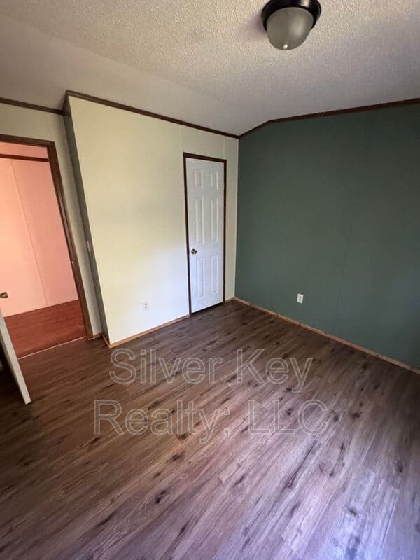 Riceville House: 673 County Road 135