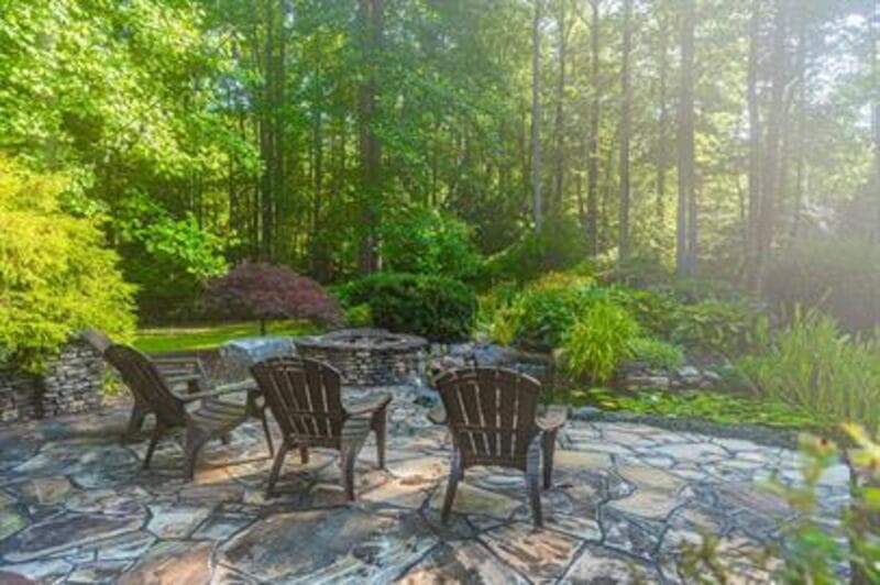 Southern Pines House: 145 Sandhurst Place