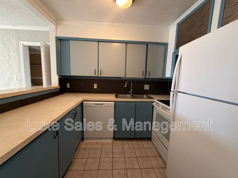 OKC Condo: 6000 N. Brookline