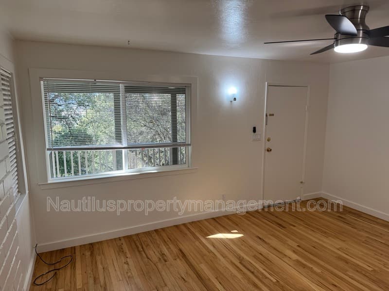 Scotts Valley Condo: 395 Tabor Drive