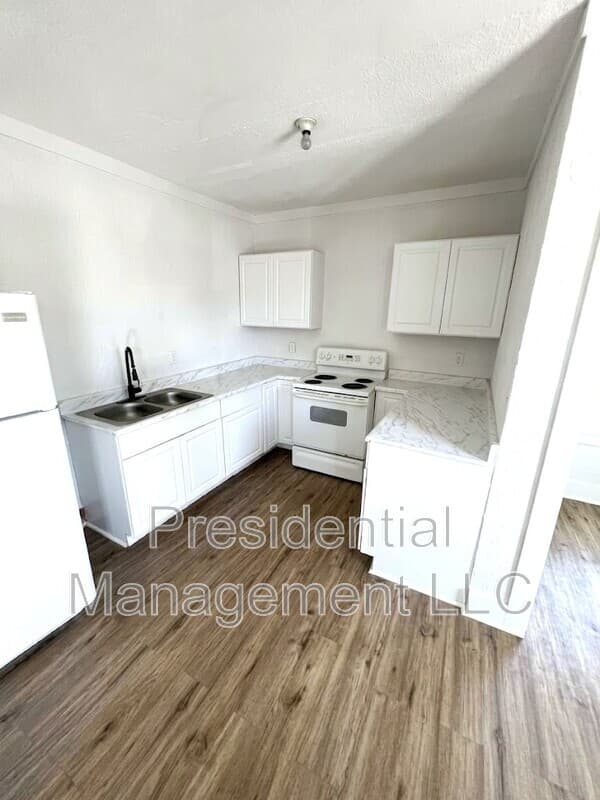 Waterbury Condo: 503 Baldwin St