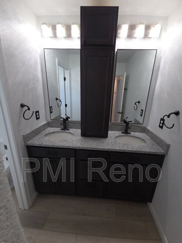 Reno House: 3575 Penn National Drive