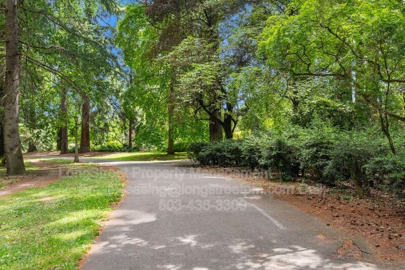Portland Condo: 804 SE Cesar Estrada Chavez Blvd