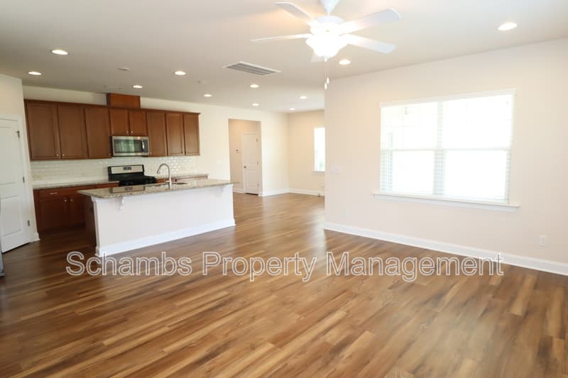 Cary House: 1065 Canyon Shadows Ct
