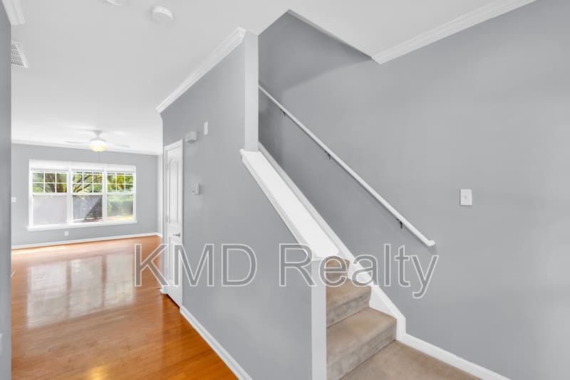 Charlotte Townhome: 15407 St Christopher Court