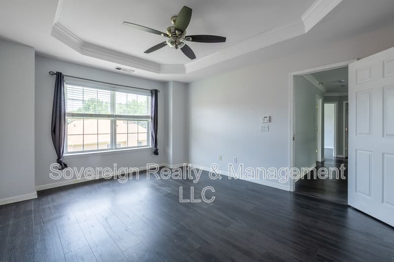 Lithia Springs House: 7702 Parkside Dr