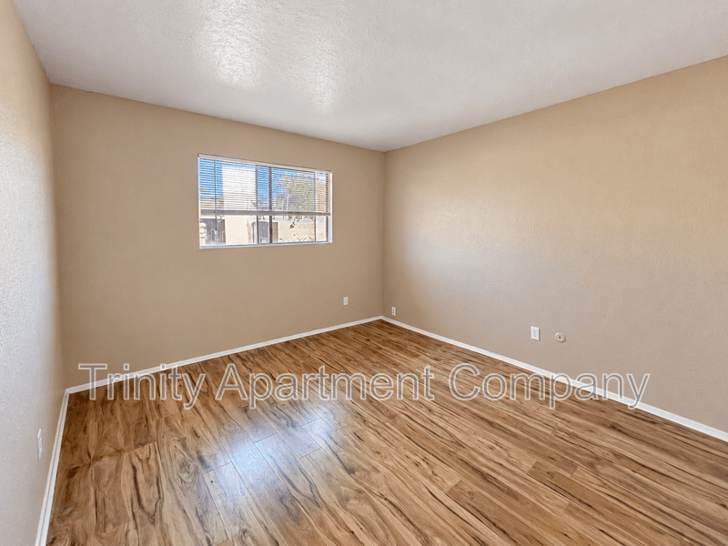 Albuquerque Condo: 124 General Arnold St NE Albuquerque