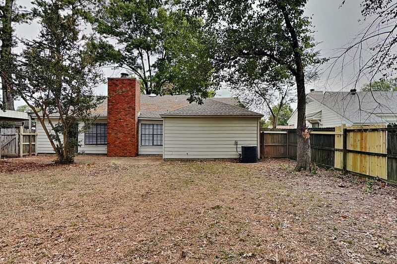 Memphis House: 7341 Isherwood Rd