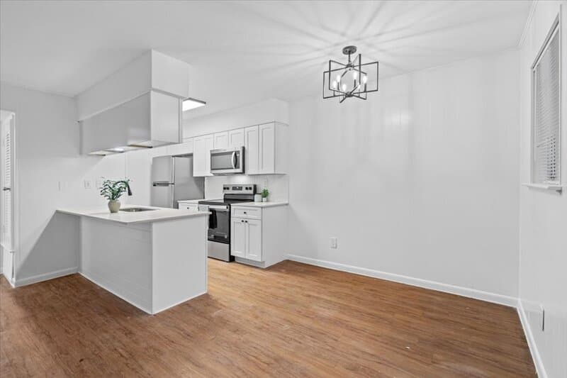 Austin Condo: 3704 Speedway #102