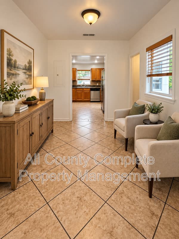 Jacksonville House: 4803 Lexington Ave