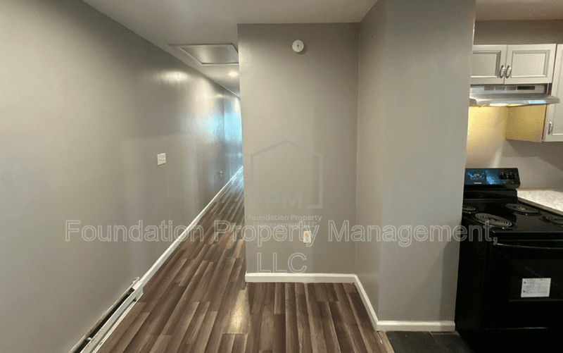 Memphis House: 1362 East Trigg Avenue
