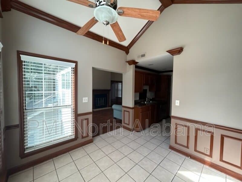Huntsville Condo: 1023 Stones Throw Drive Northwest