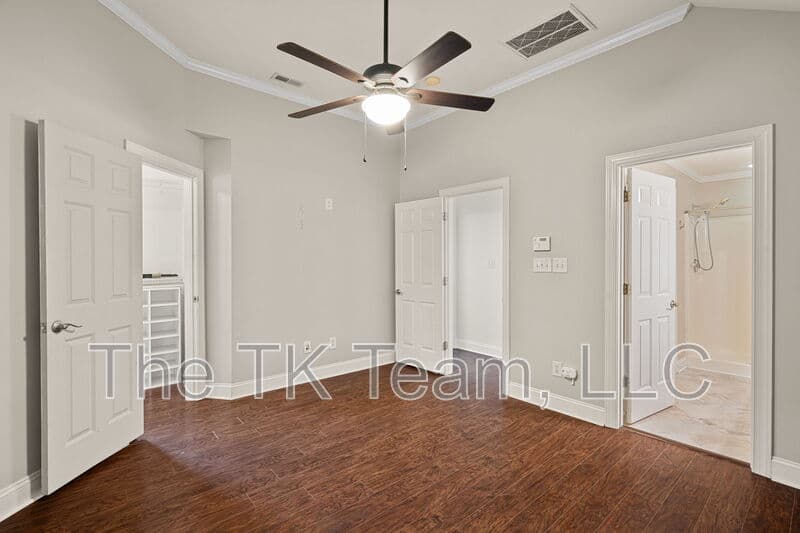 Charlotte House: 430 Iverson Way