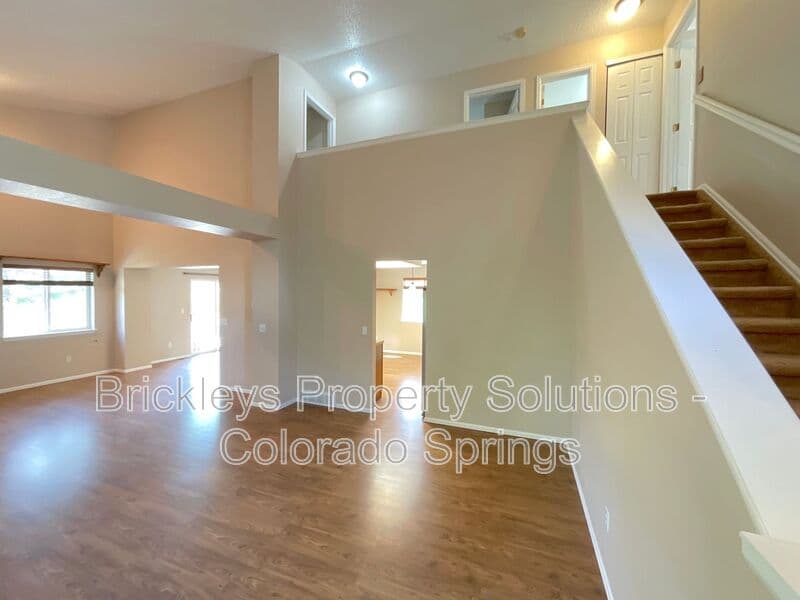 Colorado Springs House: 6160 Jaffee Ct