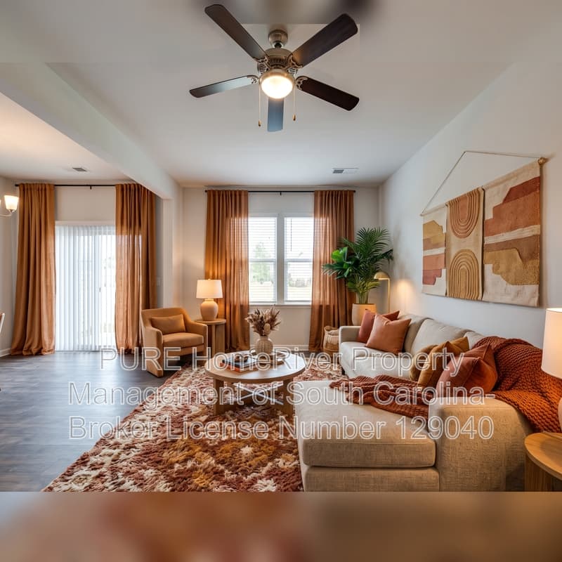 Elgin Townhome: 1054 Cornelia St