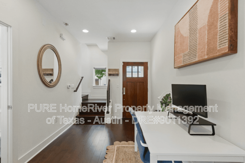 Austin Condo: 2710 Halcyon Drive