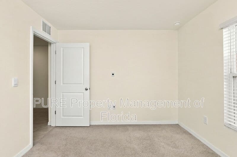 Summerfield House: 10326 SE 162nd Place RD
