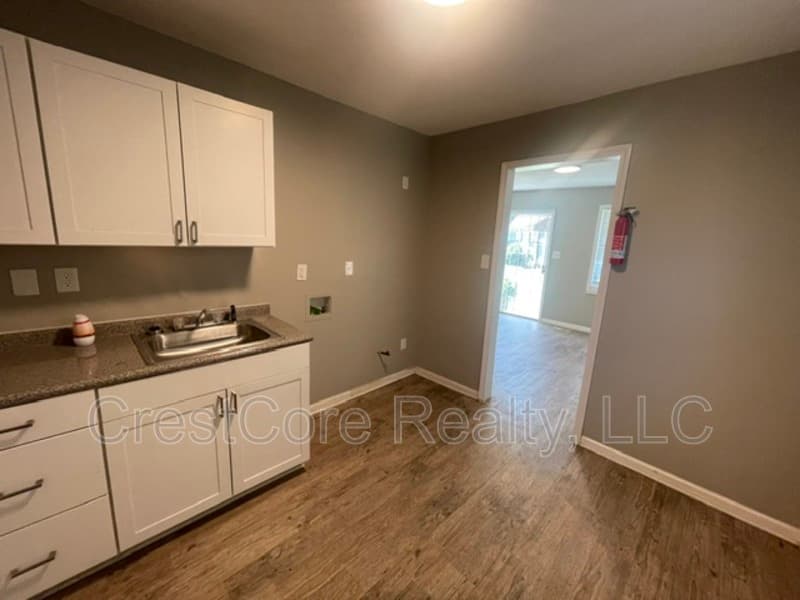 Memphis Condo: 1572 Hanauer St