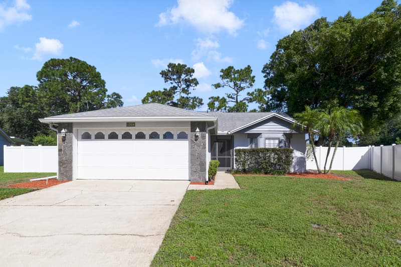 Orlando House: 11904 Desmar Ct