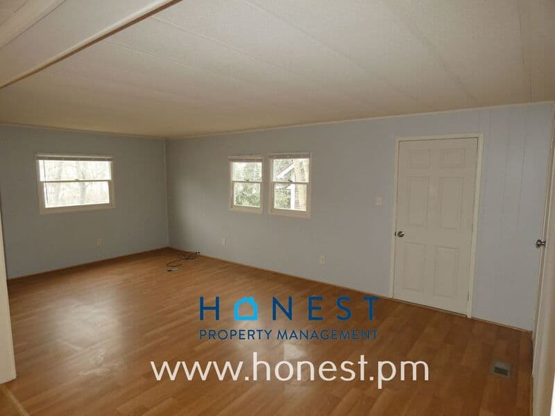 Augusta House: 146 Sewall Street