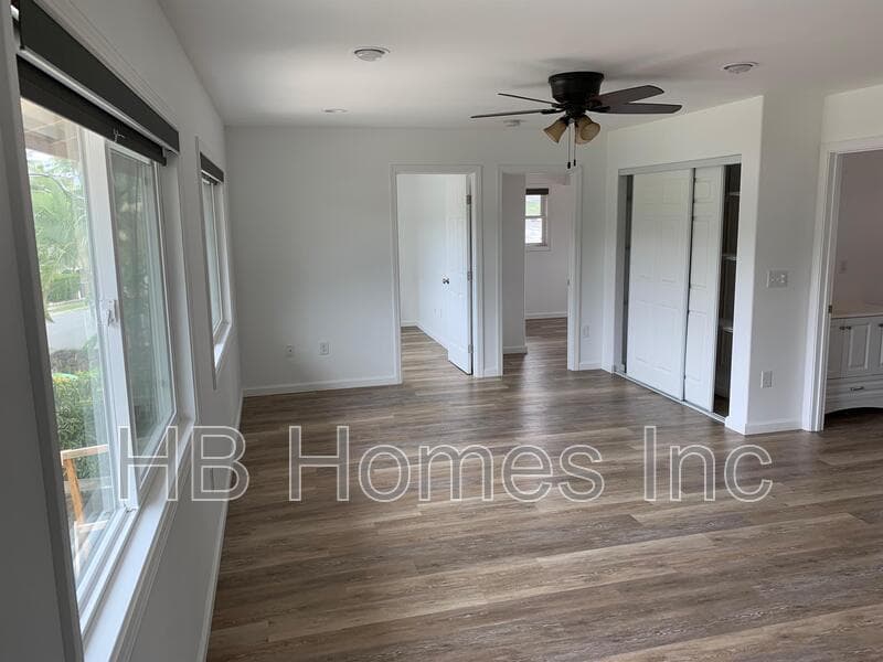 Kailua House: 646 Akoakoa Street