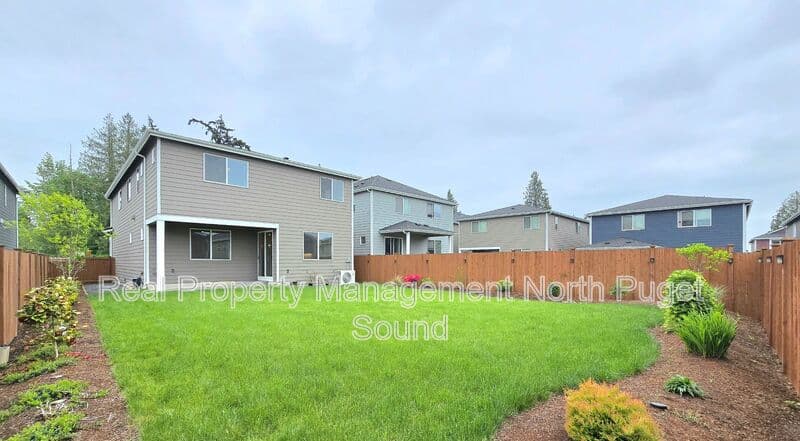 Marysville House: 3200 84th Dr NE