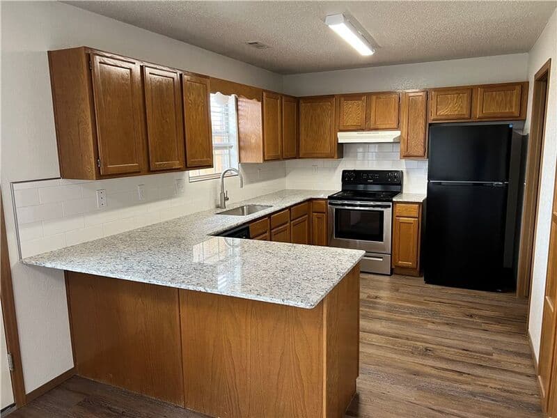 Bentonville Condo: NW 12th St