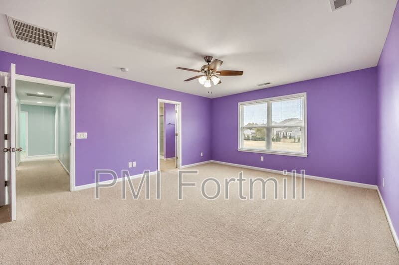 Fort Mill House: 1080 Crescent Moon Dr
