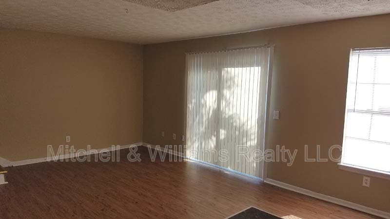 Jacksonville Condo: 1135 Caliente Dr - 2