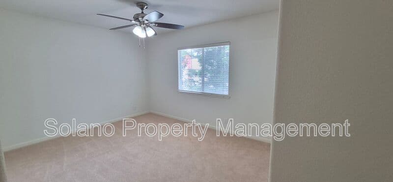 Dixon House: 2080 Mariposa Drive