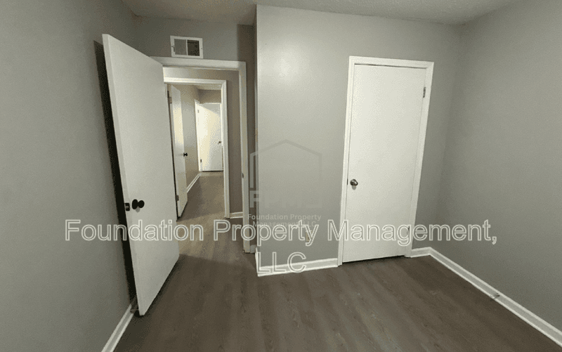 Horn Lake House: 3130 Normandy Drive