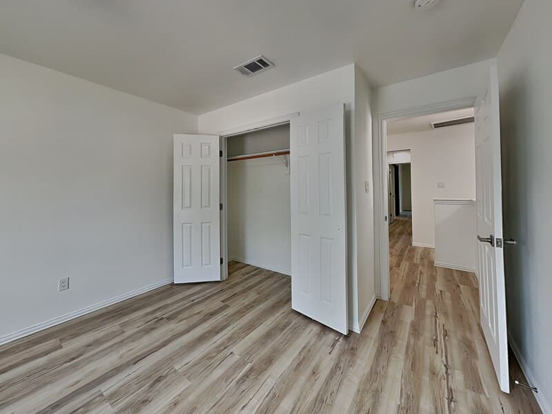 Mckinney Condo: 807 Fenet St