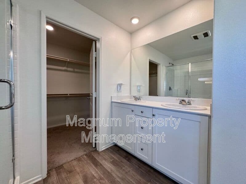 Winchester House: 28798 Enclave Ln
