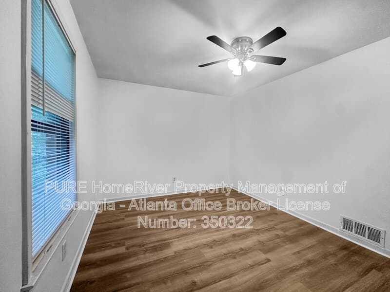 Forest Park Condo: 573 Evergreen Ter