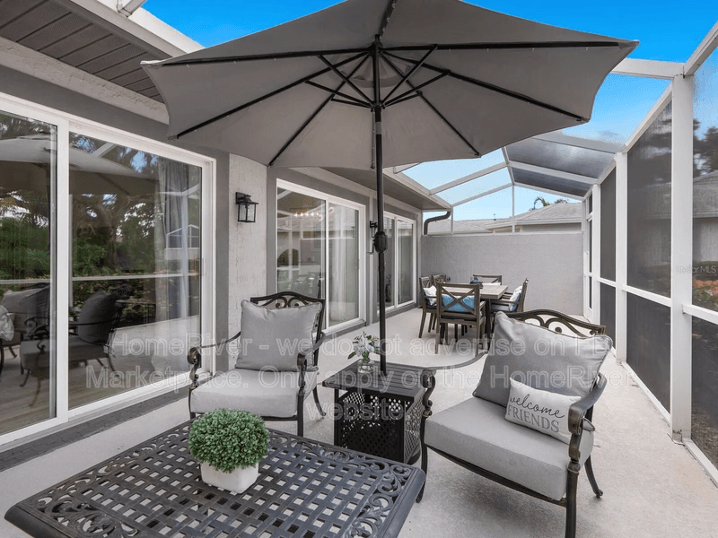 Sarasota Condo: 4422 Winston Ln S