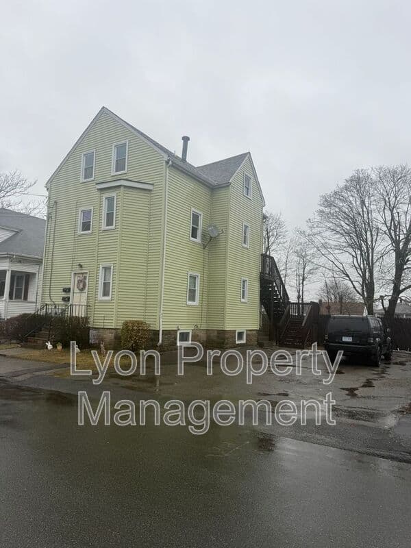 East Providence Condo: 26 Carlton Street
