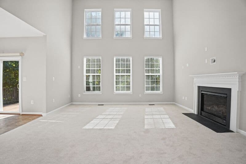 Fredericksburg House: 1100 Wright Court