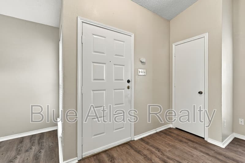 Fort Worth House: 3423 Meadowmoor Street
